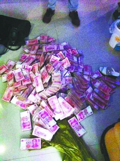 �ϰ���ϴǮƭ�� ��8����Ѻ1300���͸���ƭ��